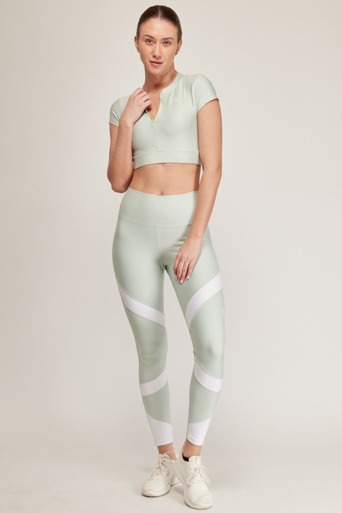 gymco_legging-angels-wings_00-01-2023__picture-3445